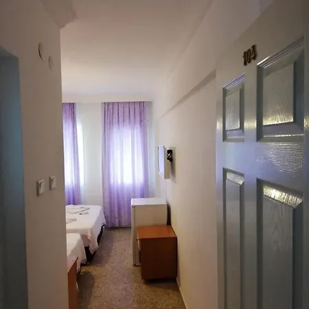 Fiesta منزل للإقامة
